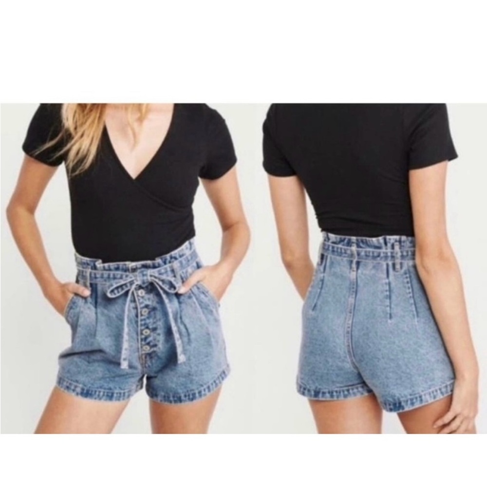Abercrombie & Fitch Blue‎ High-Waisted Shorts